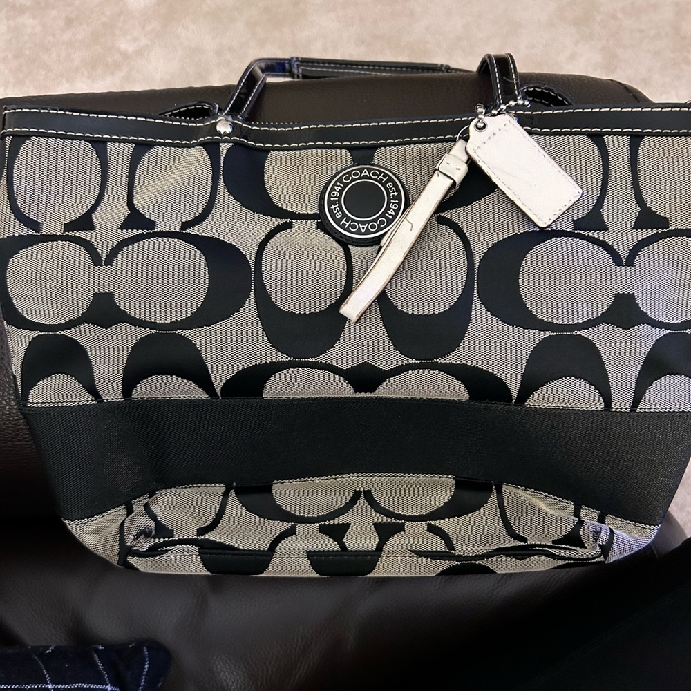 COACH BAG - Picture 5 of 6